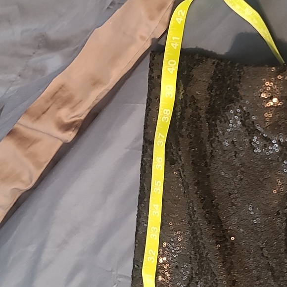 Black sequin ladies suit - Picture 11 of 16